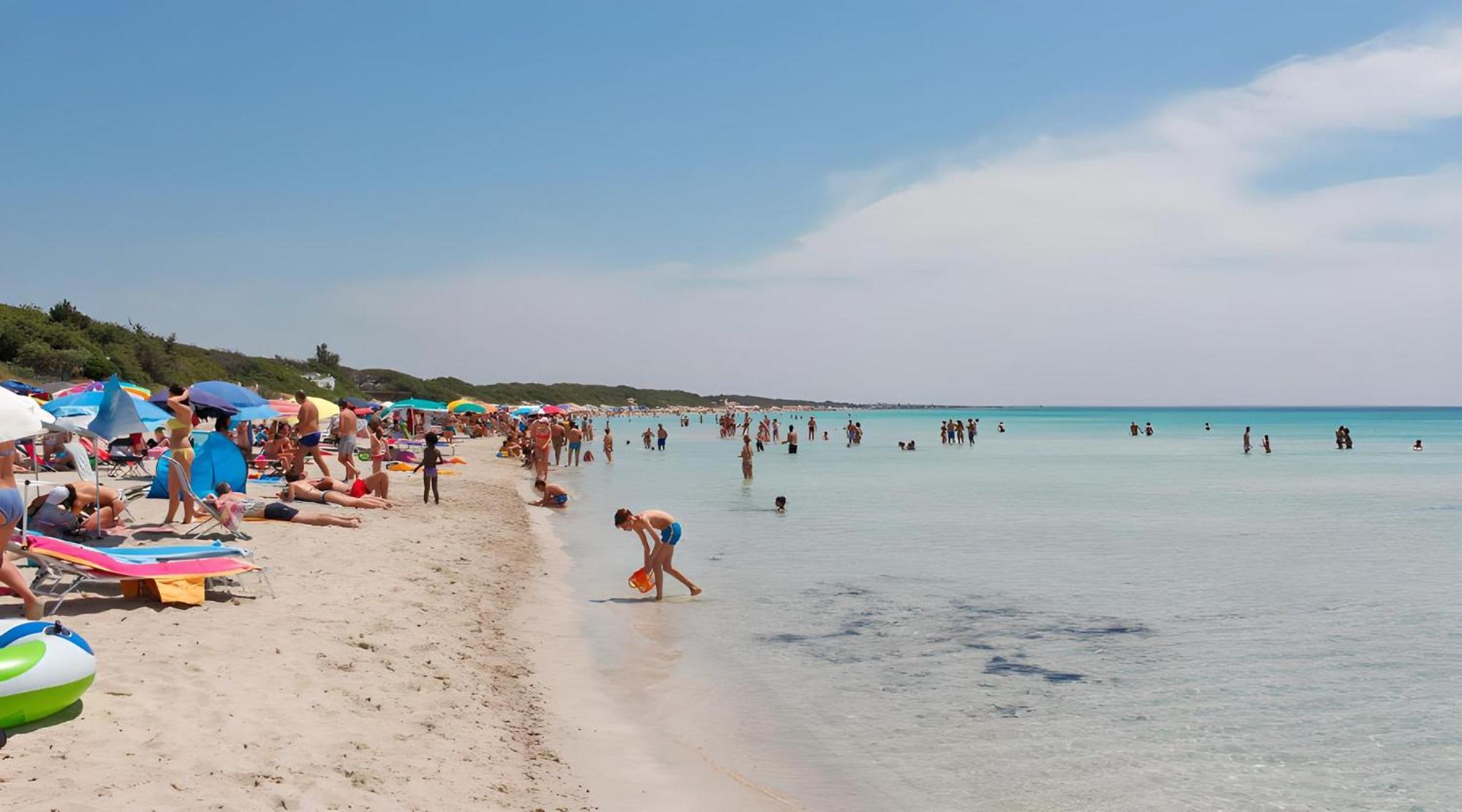 Emerald Residence Sleeps 12 With Sea View Porto Cesareo Exterior photo