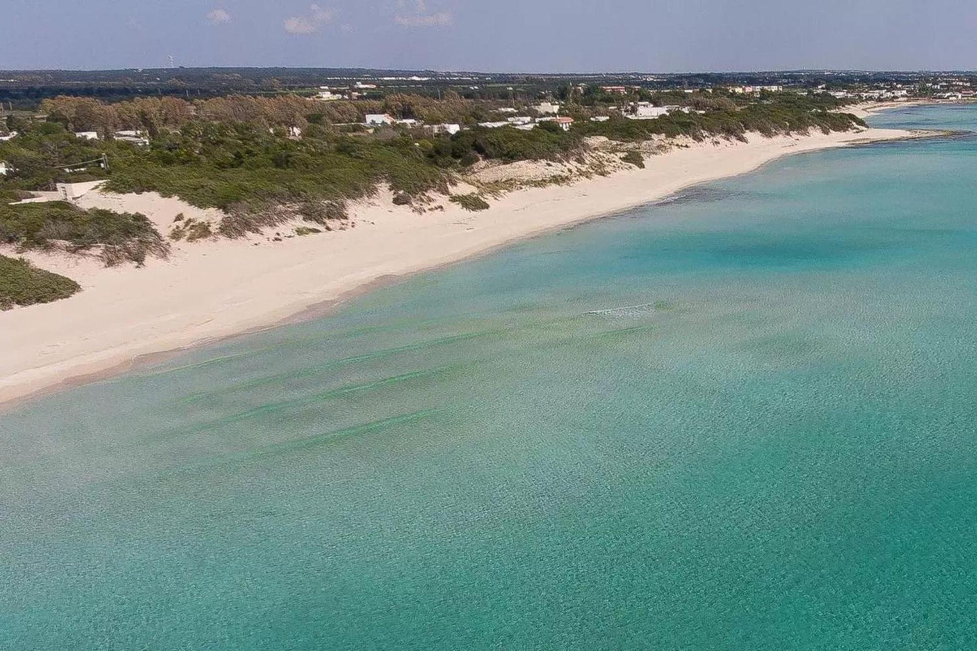 Emerald Residence Sleeps 12 With Sea View Porto Cesareo Exterior photo
